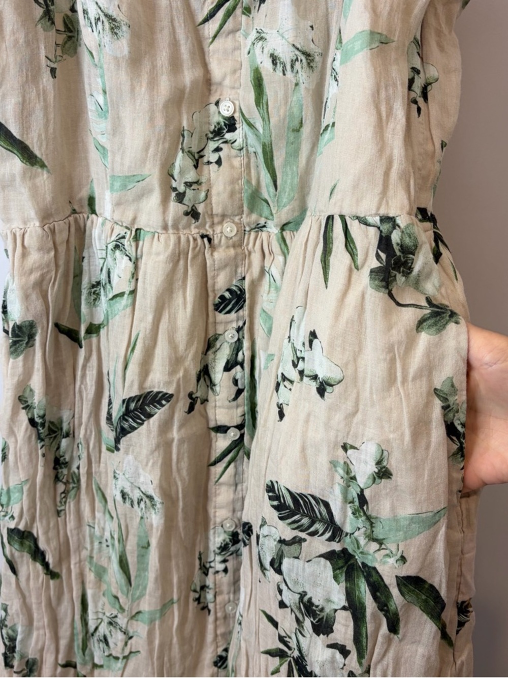 Banana Republic Maxi Dress with Green and Black Botanical Leaf Print Large Tall - Picture 4 of 10